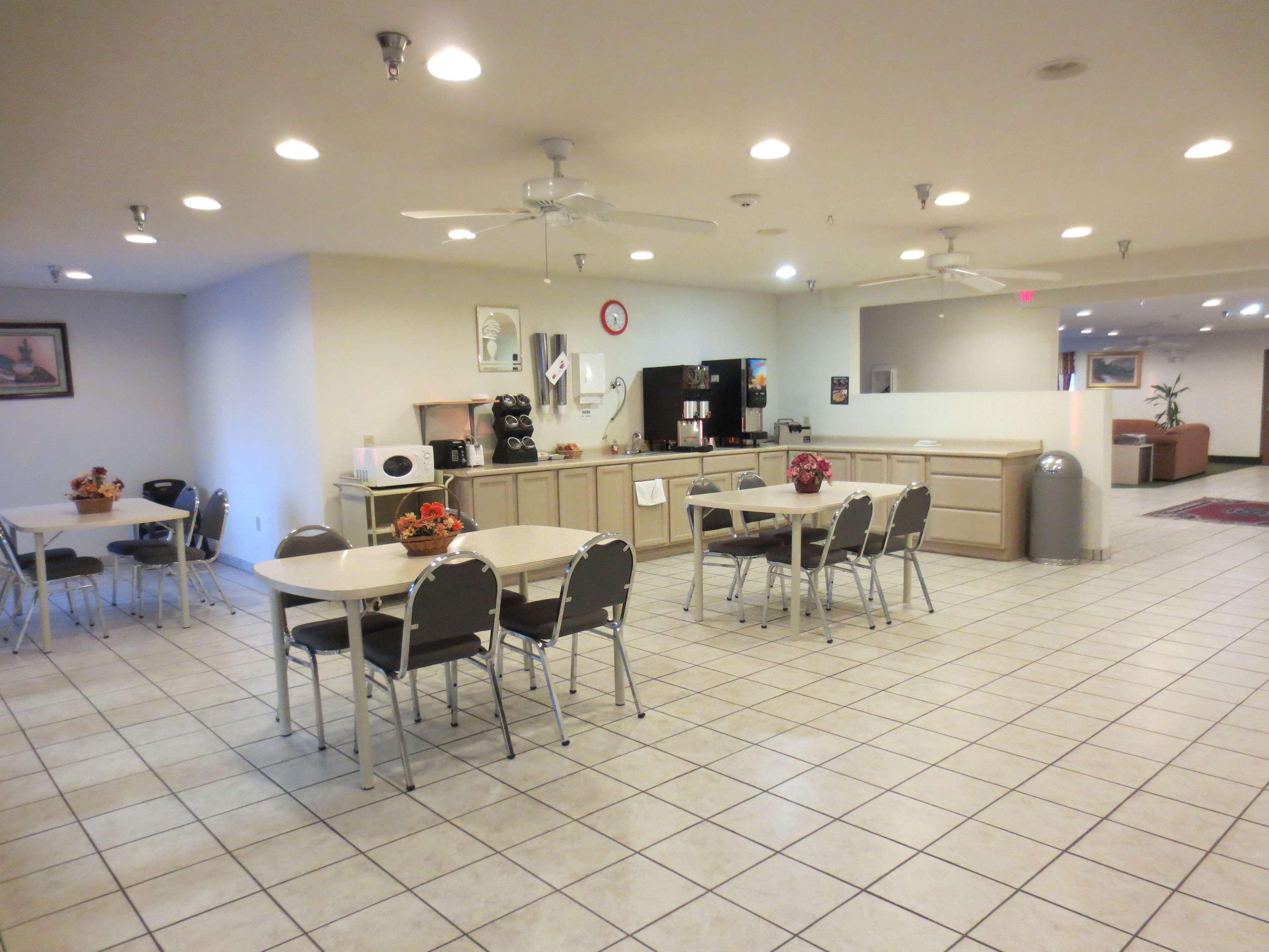 Americas Best Value Inn Pinckneyville Exterior foto